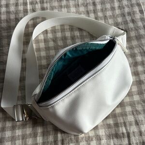 NWOT Kibou mini fanny pack